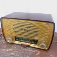 Радио GRUNDIG 1954 г, снимка 13 - Други ценни предмети - 45479801