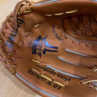 Бейзболна ръкавица Barnett, снимка 4 - Бейзбол - 45315227