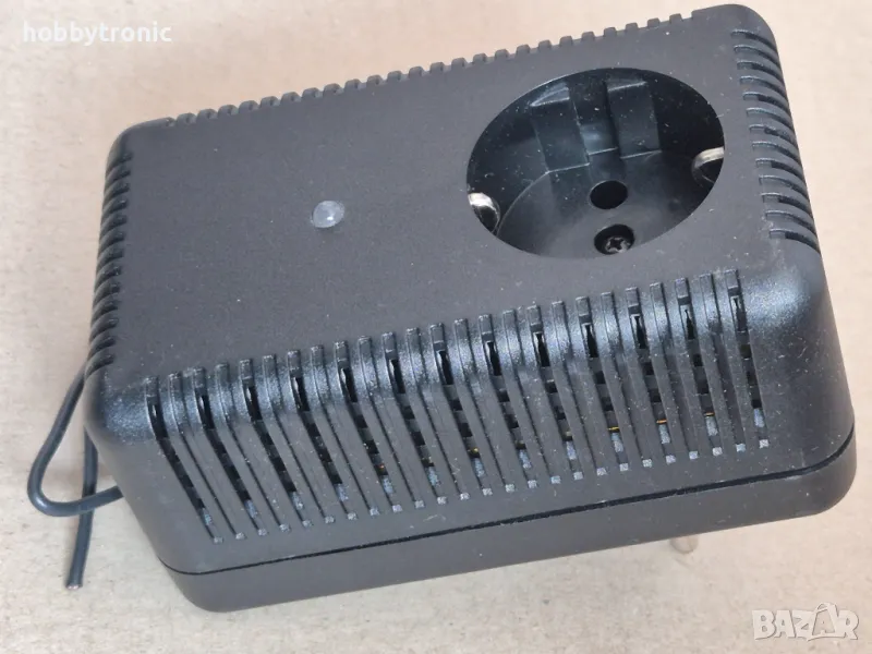 Кутия с щепсел и контакт, снимка 1