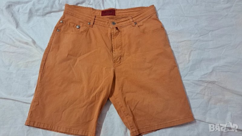 Къси панталони Пиер Карден 30лв, снимка 1