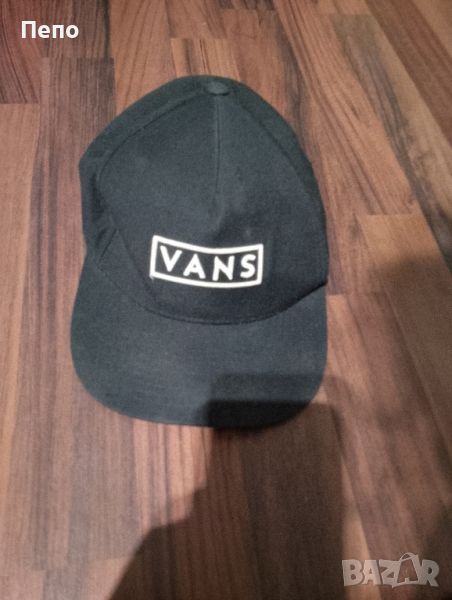 Шапка Vans, снимка 1