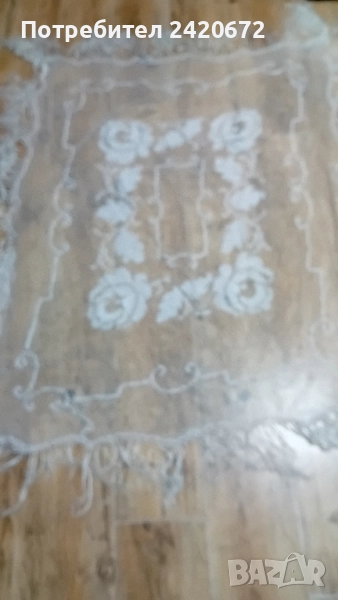 плетена старинна покривка, снимка 1