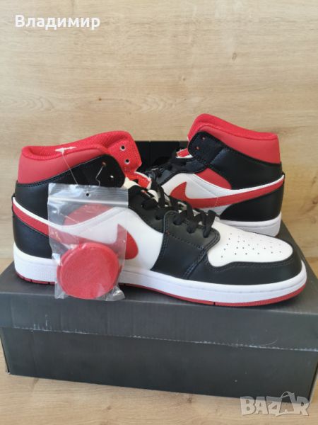 nike Jordan 1 mid gym red black white Мъжки Обувки 44 EUR+ Кутия, снимка 1