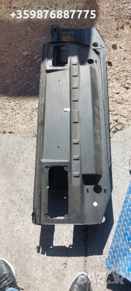 Задна маска престилка Москвич Алеко Ретро Руски Руско соц руска части , снимка 1