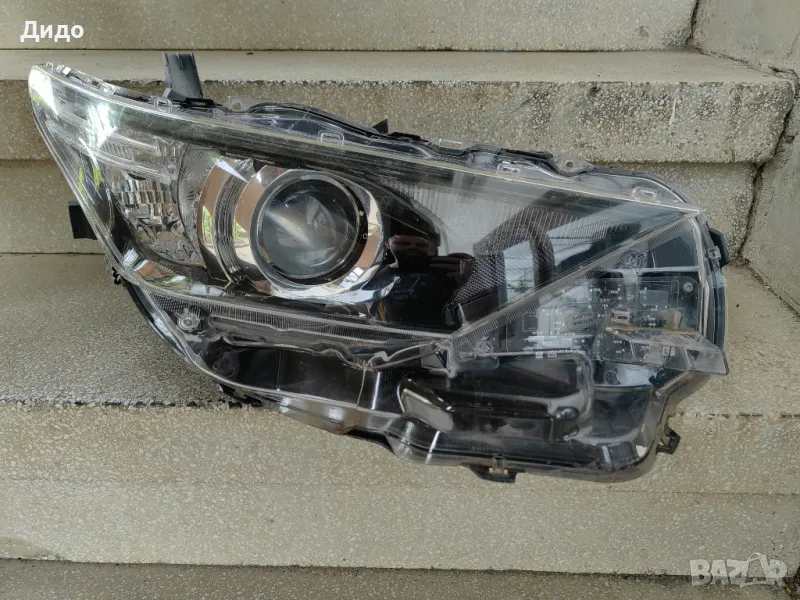 Фар Toyota Auris LED десен / Фар Тойота Аурис / Фар Auris Оригинален, снимка 1