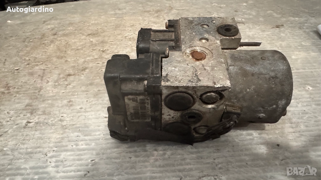 ABS Помпа / ABS Модул за Toyota Yaris - 44510-52460 / 89541-52400 / 135110-19830, снимка 1