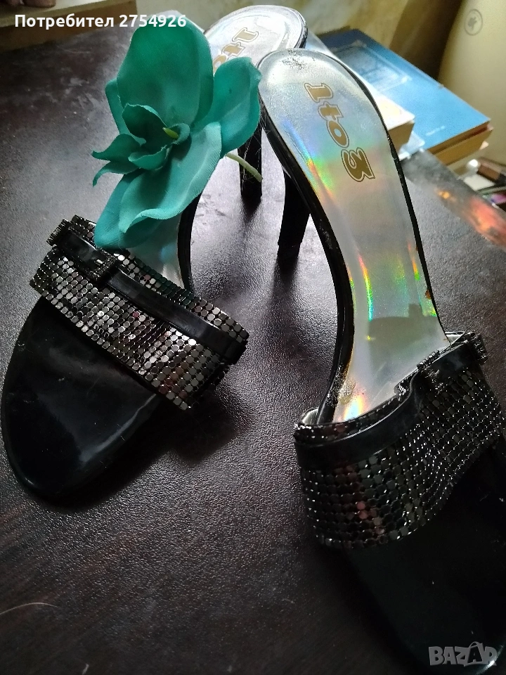 Елегантен сандал в стил чехли, снимка 1