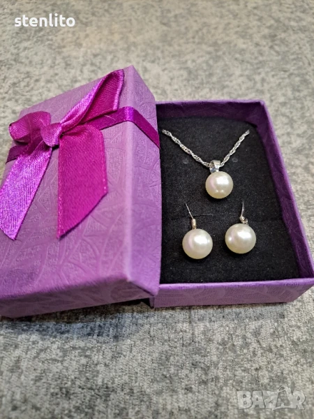 Комплект сребърни обеци и колие с перли, снимка 1
