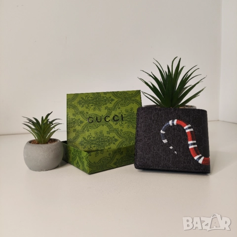 Gucci Портфейл Черен със змия, снимка 2 - Портфейли, портмонета - 51711796