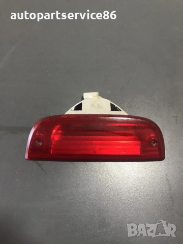 Трета стоп светлина за Jeep Cherokee 2.8 CRD (2003‑2008) 55155832AB