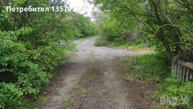 Продавам два парцела с постройки от стопански двор, снимка 4 - Парцели - 53834877