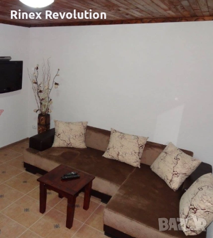 Къща под наем в град Хисаря, снимка 2 - Къщи - 54044812