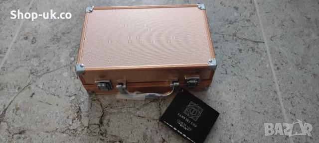 Куфарче с гримове 👄💅👁️, снимка 8 - Комплекти и лотове - 51219542