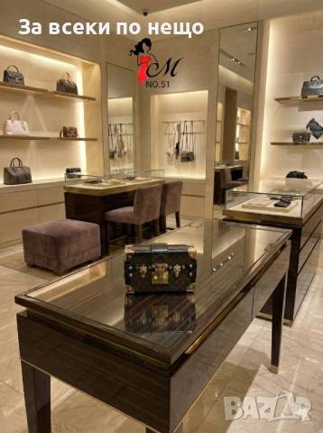 Louis Vuitton - Petite Malle Bag Дамска Чанта - Налични Различни Цветове Код SK992, снимка 4 - Чанти - 53741741