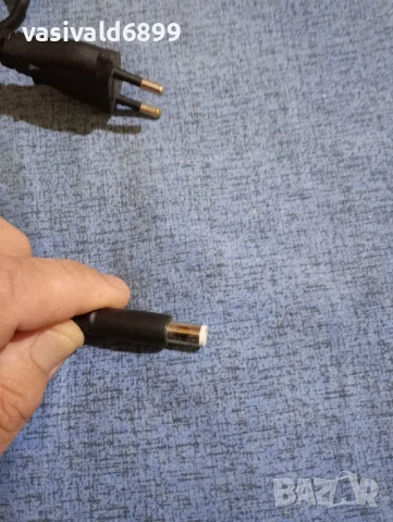 Зарядно за лаптоп , снимка 6 - Кабели и адаптери - 50901775