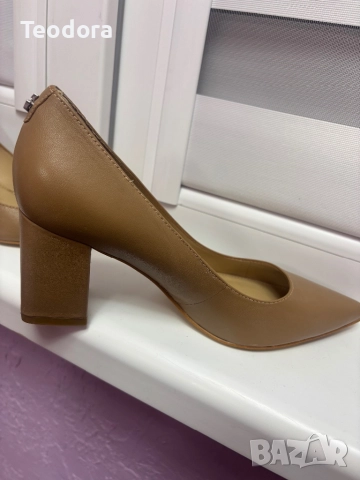 Официални обувки Guess, снимка 4 - Дамски обувки на ток - 52284072