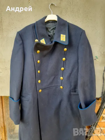 Стар шинел БДЖ, снимка 3 - Антикварни и старинни предмети - 50010048