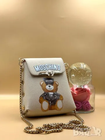 чанти moschino , снимка 3 - Чанти - 48996794