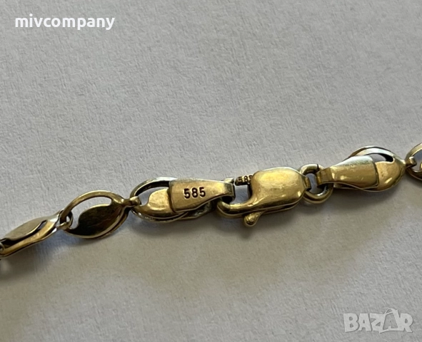 Златна Гривна 3.8гр. 19.5см, снимка 2 - Гривни - 52226520