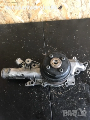 Водна помпа 2.2 CDI Om646 за Mercedes W906 Sprinter (2006-2011) 2.2Cdi A6462011010 