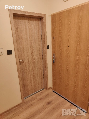 Двустаен апартамент в жк. Трошево, снимка 11 - Апартаменти - 53015662