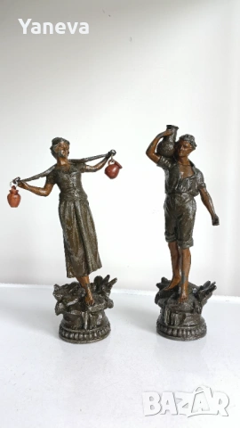 Френски, антикварни скулптури на водоносци от края на XIX век. в стил Ар Нуво. 