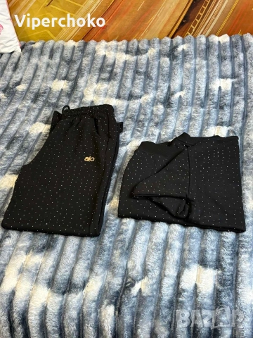 Дамски комплект на ALO размер М, снимка 4 - Комплекти - 53722050