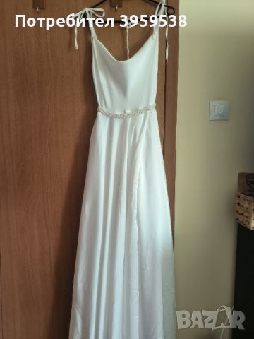Сатенена бяла рокля, снимка 3 - Рокли - 45358367