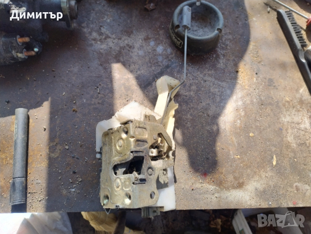 Брава Врата Лява За Рено Клио 2 2000г / Renault Clio 2 2000y