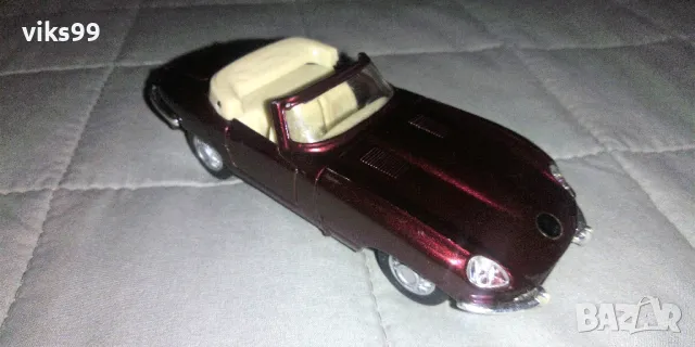 Jaguar E Cabriolet Maisto - Мащаб 1:38, снимка 5 - Колекции - 49633448