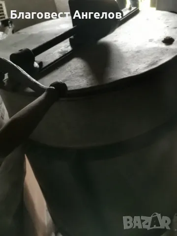 Центрофуга за мед, снимка 4 - За пчели - 49774893