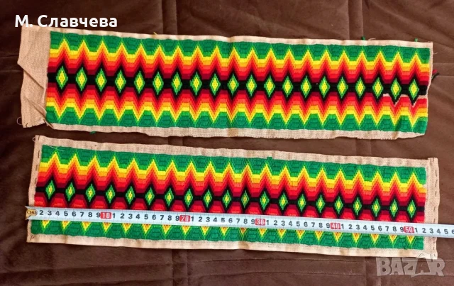 Българска бродерия, снимка 7 - Декорация за дома - 50796353