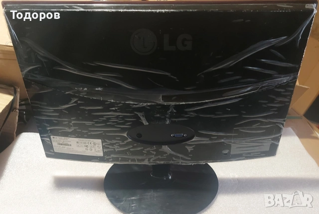 LG Flatron E2040S-PN , снимка 2 - Монитори - 53138481