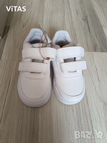 Детски маратонки Adidas, снимка 5 - Детски обувки - 54100573