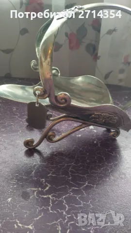 Калаена стойка за вино , снимка 4 - Антикварни и старинни предмети - 49858910