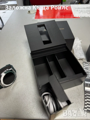 Huawei watch ultimate, снимка 3 - Смарт часовници - 53955970