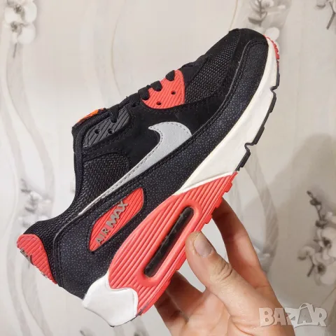 маратонки NIKE Air Max 90 Essential номер 41 ,5- 42  унисекс модел, снимка 4 - Маратонки - 49612278