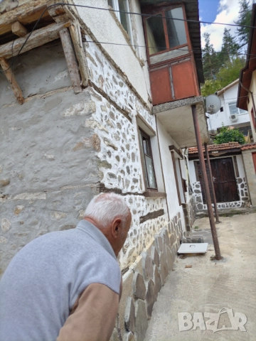 Продавам къща в гр. Смолян, кв. Долно Райково