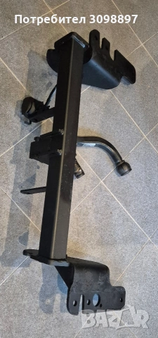 теглич за Тойота Авенсис т27 2008-2017г , снимка 2 - Части - 53335511