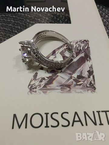 Сребърен пръстен с мойсанит диамант 2 карата (сертификат), снимка 2 - Пръстени - 45293713