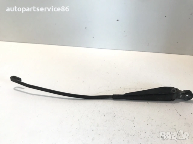 Задна рамо на чистачка за Mercedes W638 Vito (1997-2002) A6388202144