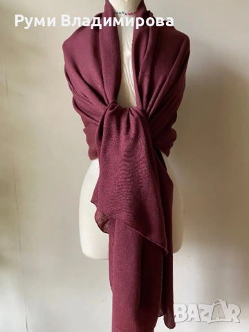 Голям Шал в цвят бордо Bruuns bazaar 50 % вълна и 50 % коприна, снимка 2 - Шалове - 52718902