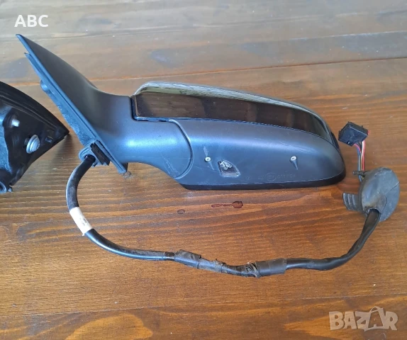 Ляво огледало с подсветка за Audi A6 C6 4F , снимка 7 - Части - 50530177