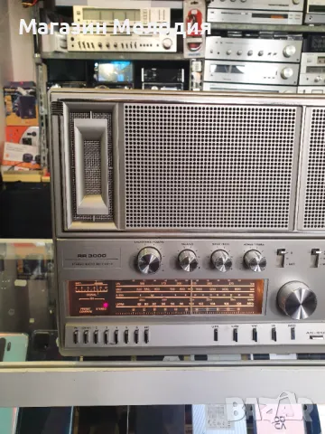 Радио Grundig RR 3000 В отлично състояние. Всичко му работи с изключение на касетата., снимка 6 - Радиокасетофони, транзистори - 49345109