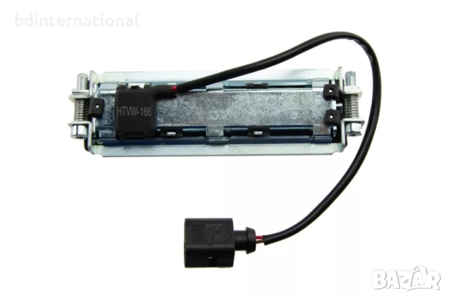 3B9827566C Бутон Дръжка за отваряне на багажник VW, Passat B5.5 Комби, 2 ПИН, снимка 3 - Части - 53728481