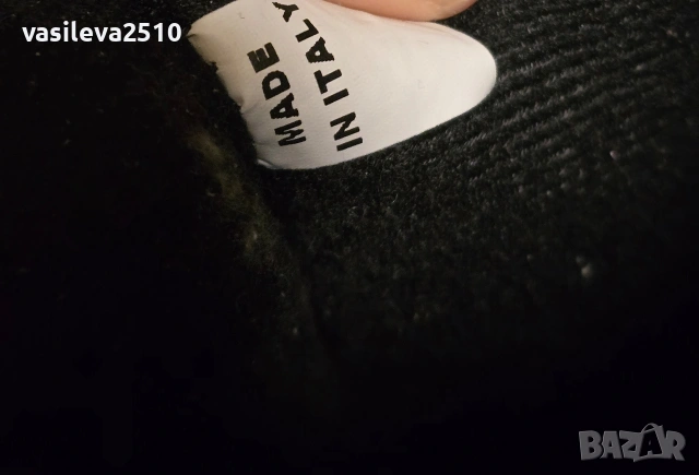 Love Moschino оригинални дамски топли апрески , снимка 8 - Дамски апрески - 53892768