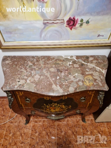 Страхотен антикварен френски скрин шкаф комод , снимка 5 - Шкафове - 53139468