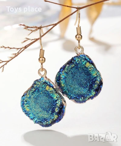 Красиви обеци