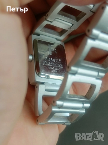 Дамски часовник Fossil , снимка 3 - Дамски - 51936147