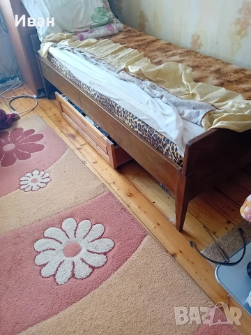 две единични легла с чекмеджета, снимка 2 - Спални и легла - 54295271